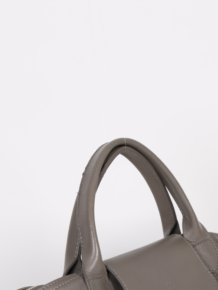 Pliage leather handbag Longchamp Grey in Leather - 16138050