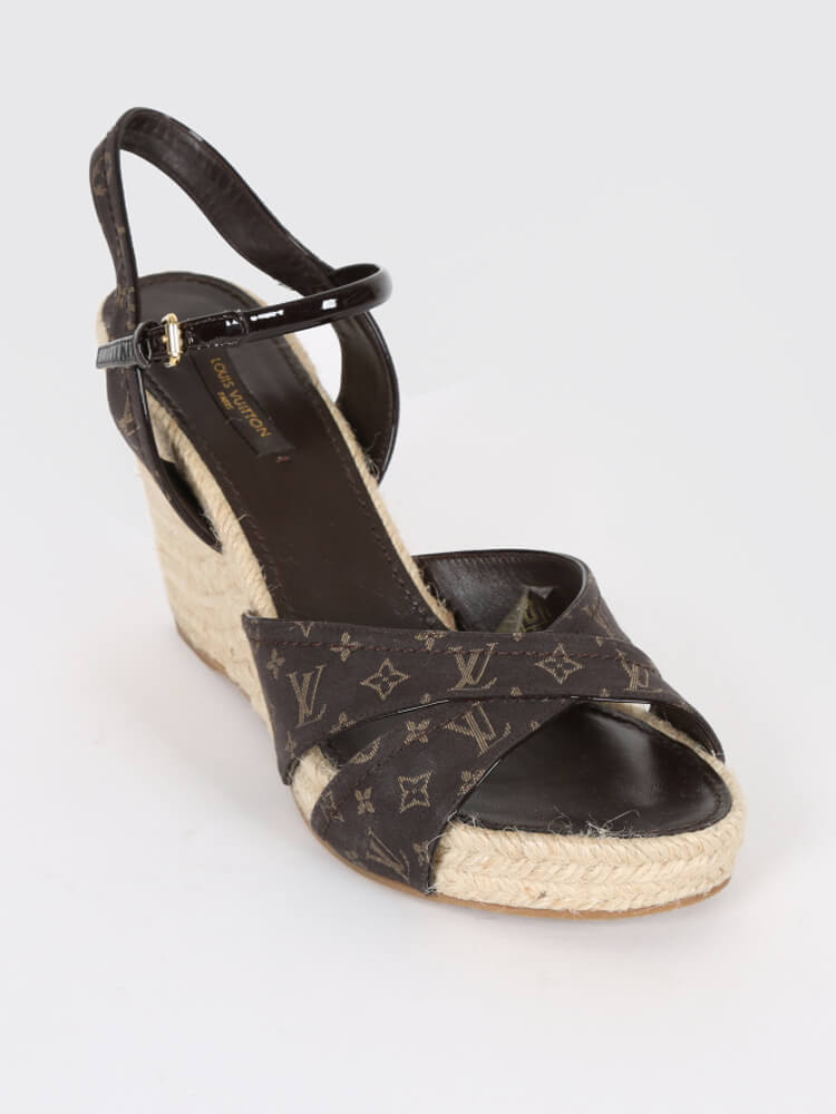 LOUIS VUITTON Monogram Idylle Majorca Espadrille Wedge Sandals 38.5 Fusain  675846