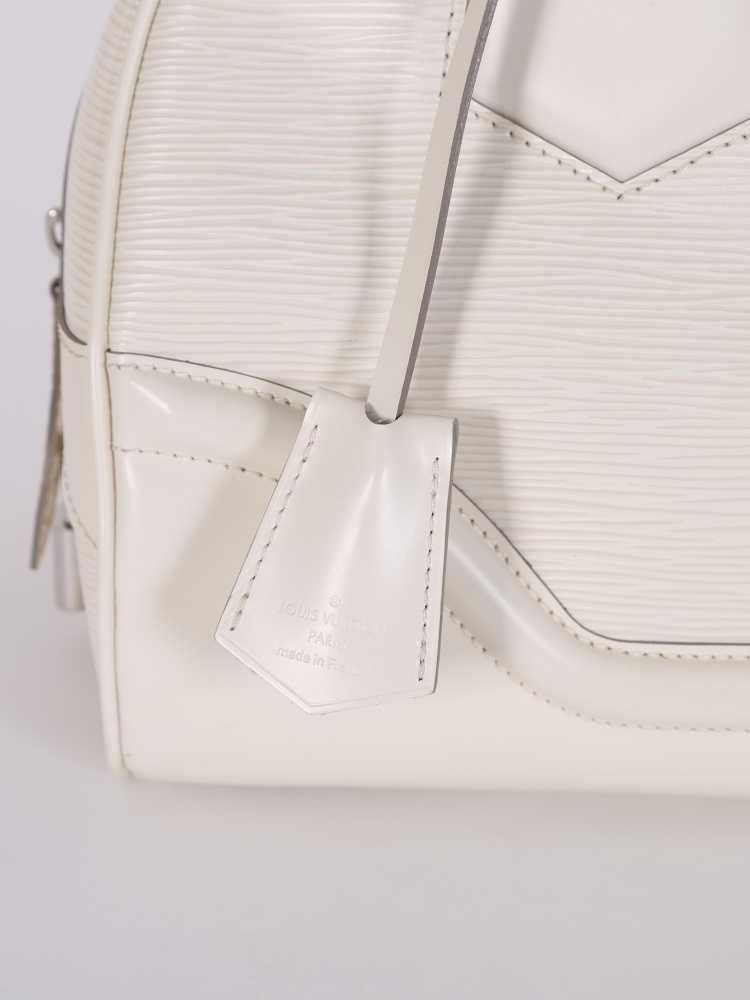 Louis Vuitton White Epi Bowling Montaigne GM Cream Leather ref.225606 -  Joli Closet