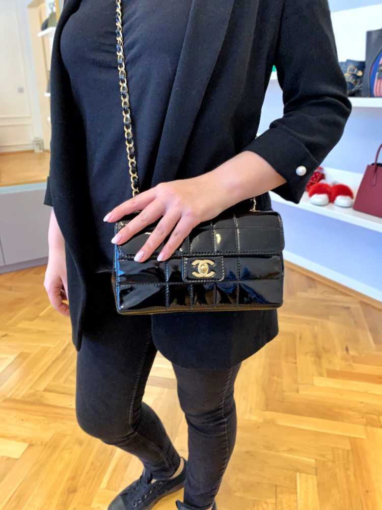 Chanel chocolate online bag