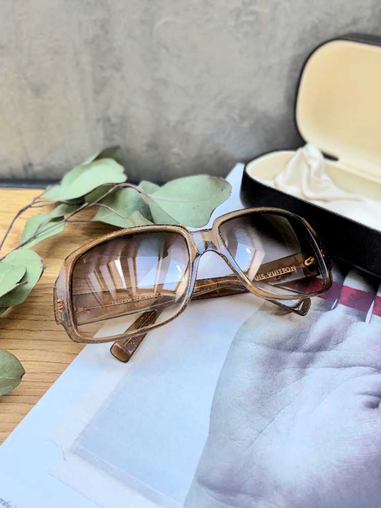 Louis Vuitton - Obsession Carré Glitter Acetate Sunglasses Gold