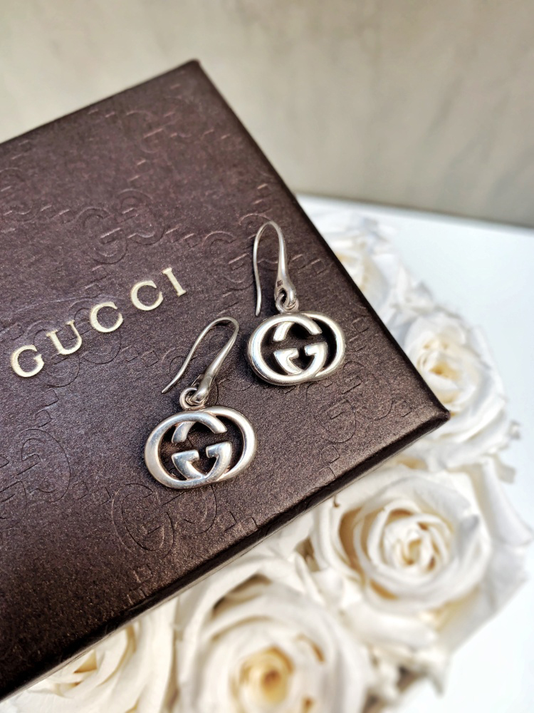 NEW Gucci GG Logo Britt Hoop Earrings in Light Silver
