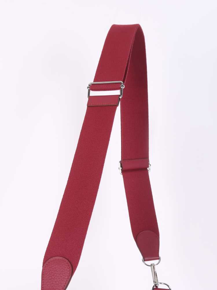 Hermés - Evelyne III 33 Taurillon Clemence Rouge