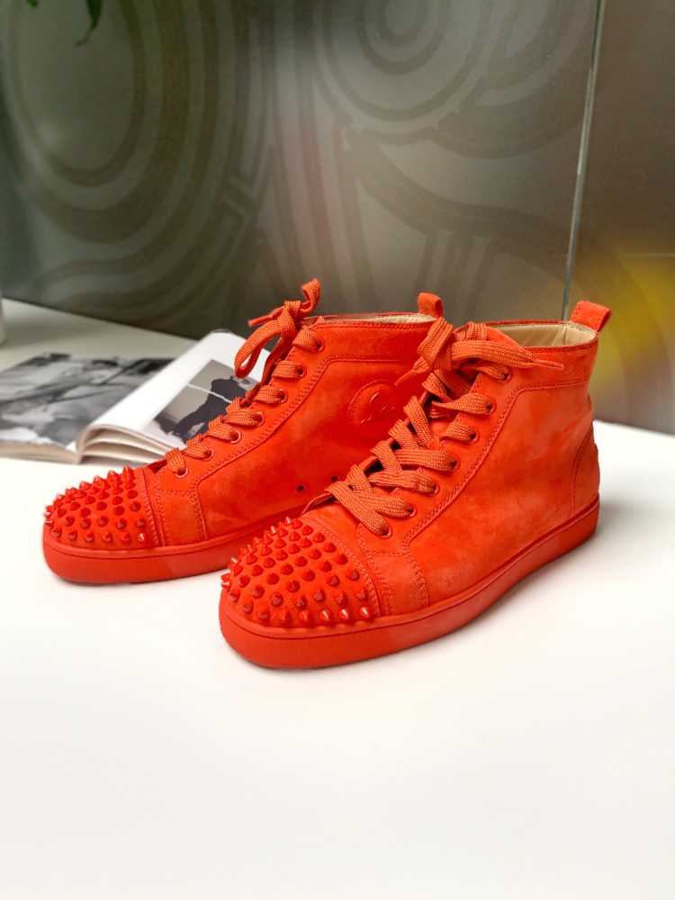 Christian Louboutin Louis Spikes Orlato Suede High Top Men Sneakers Orange 40 5 www.luxurybags.cz