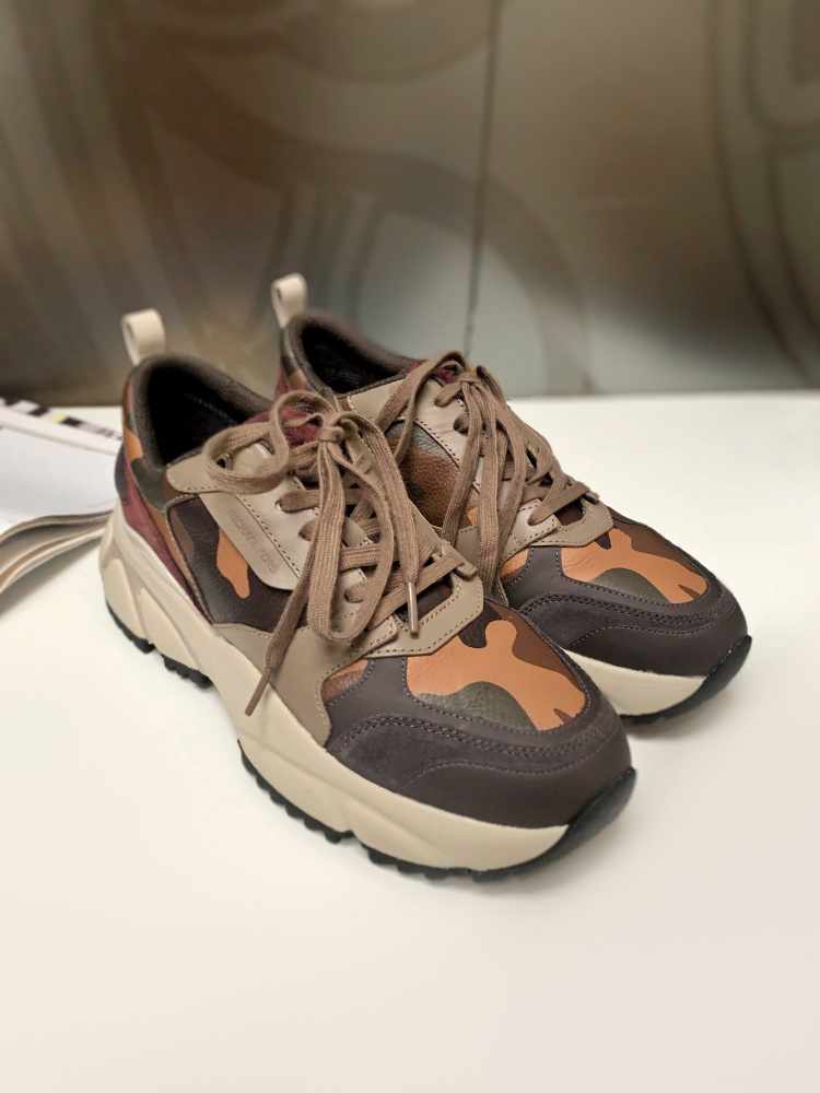 Michael kors best sale camo sneakers