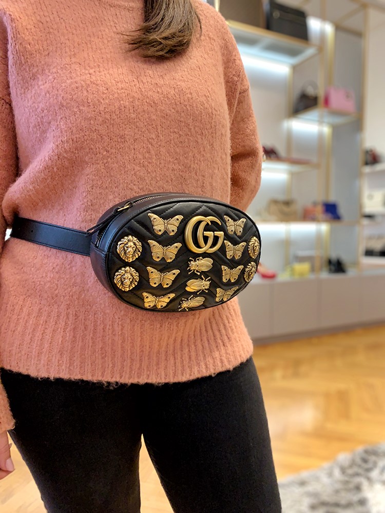 Gucci animal studs store belt bag