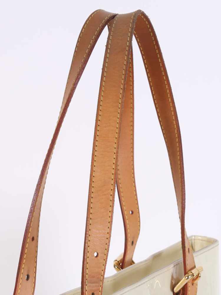 Louis Vuitton - Brentwood Monogram Vernis Leather Perle