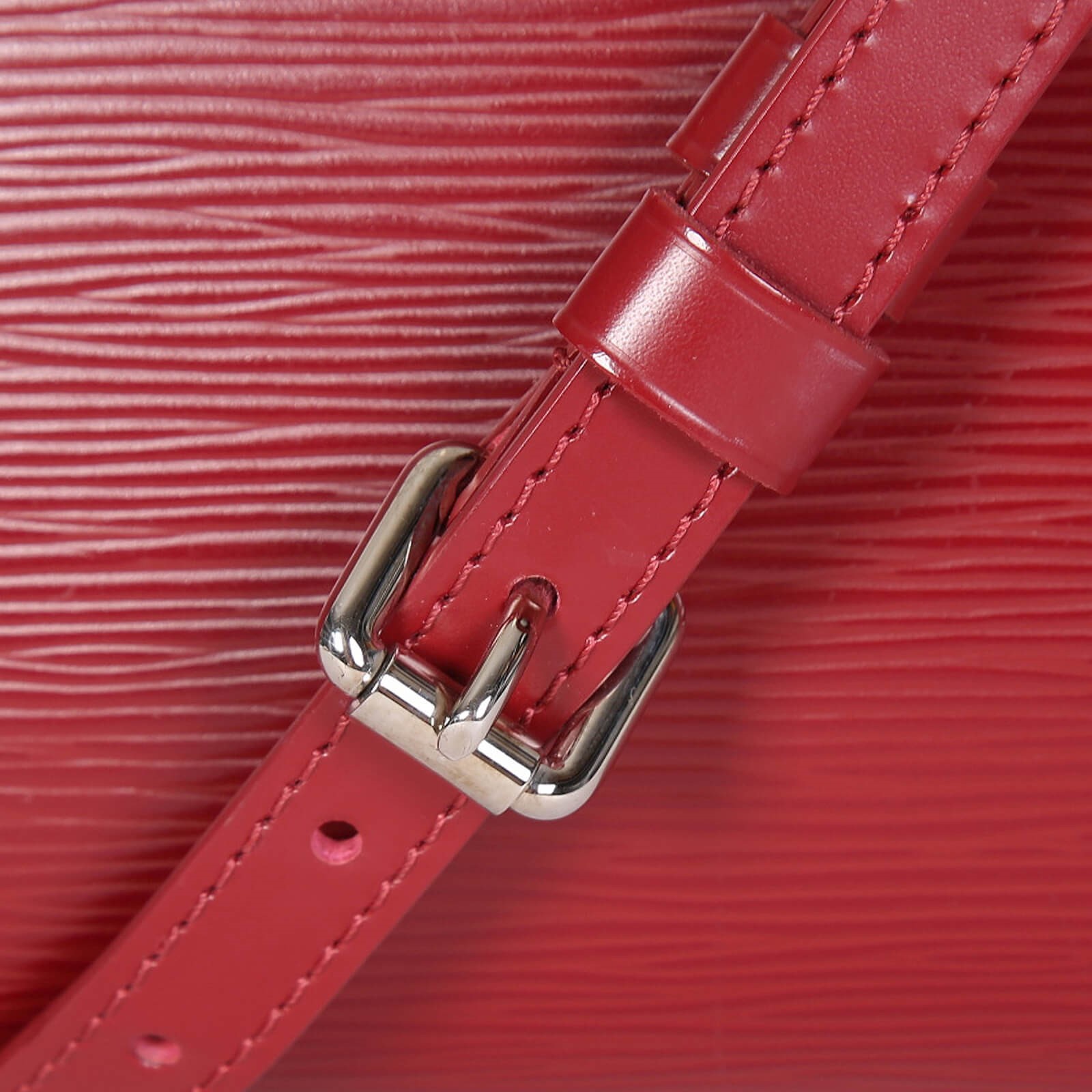 Louis Vuitton - Brea MM Epi Leather Rubis