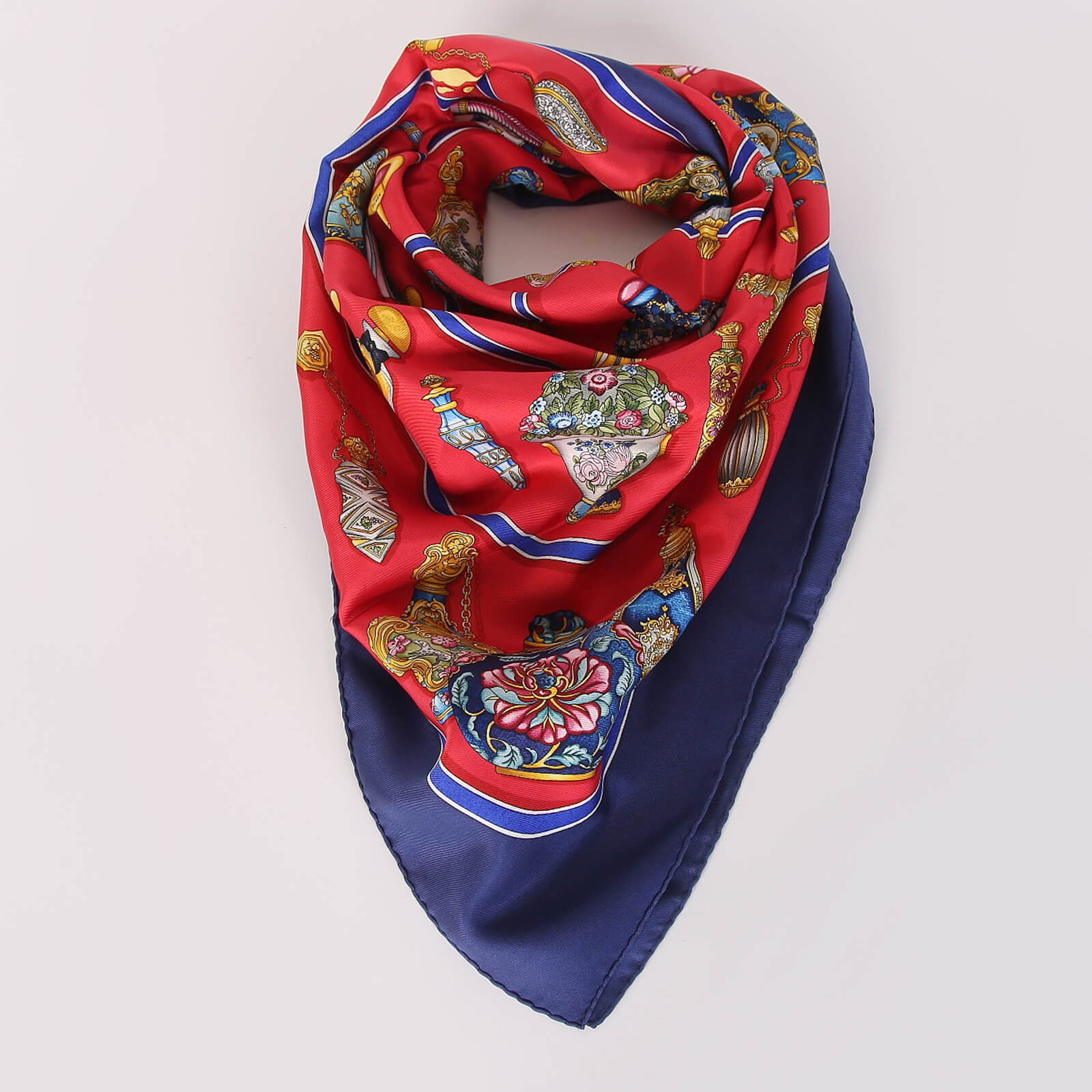 HERMÈS SILK TWILLY SCARF COUP DE FOUET AU BLOC QC/ ROUGE/ ROSE/ BLEU –  SukiLux